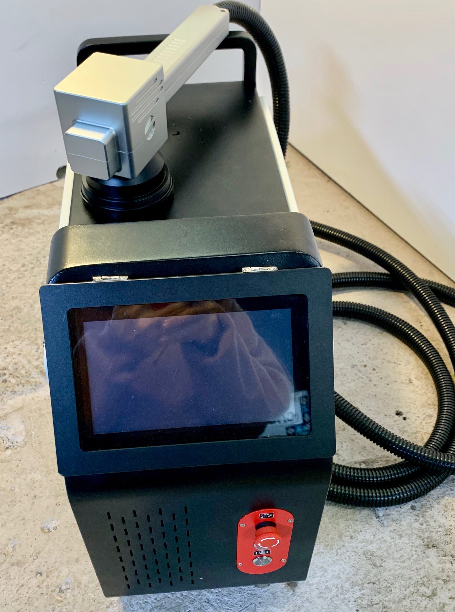 300W Pulsed 2D Laser Cleaning Machine