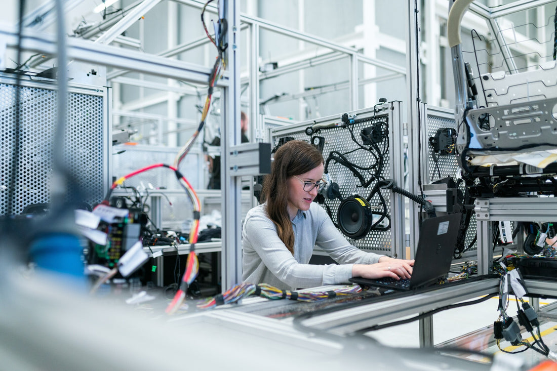 A Comprehensive Guide to UV Laser Marking Machine: Overview & Applications